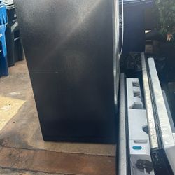 Free Non Working Fridge 
