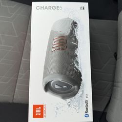 JBL Bluetooth Speaker Charge 5 New