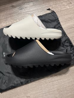 YS-01 Yeezy Slides