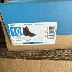 Columbia Fairbanks Omni-Heat Waterproof Mid Hiking Boots for Men