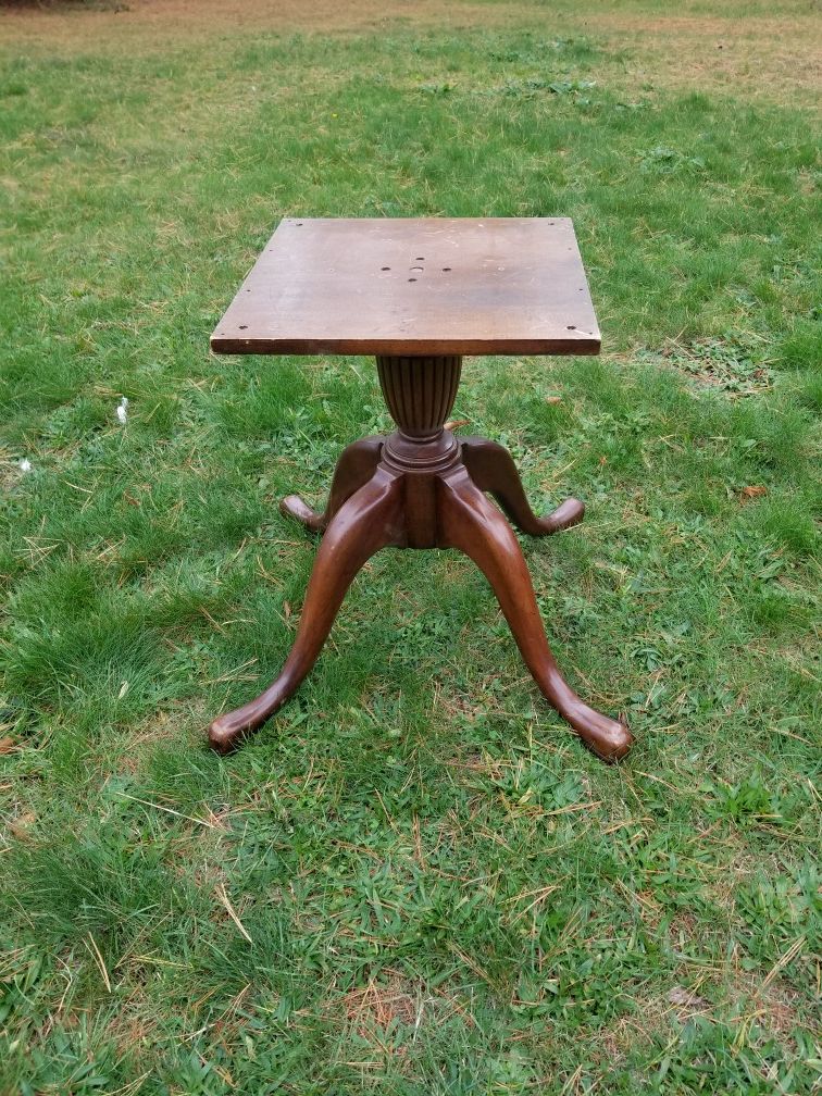 Beautiful Set of Solid Wood Table Legs