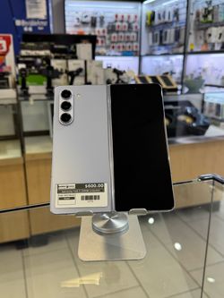 Samsung Fold 5 256GB Unlocked Pre-owned