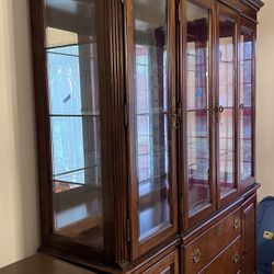 *pending sale* China Cabinet