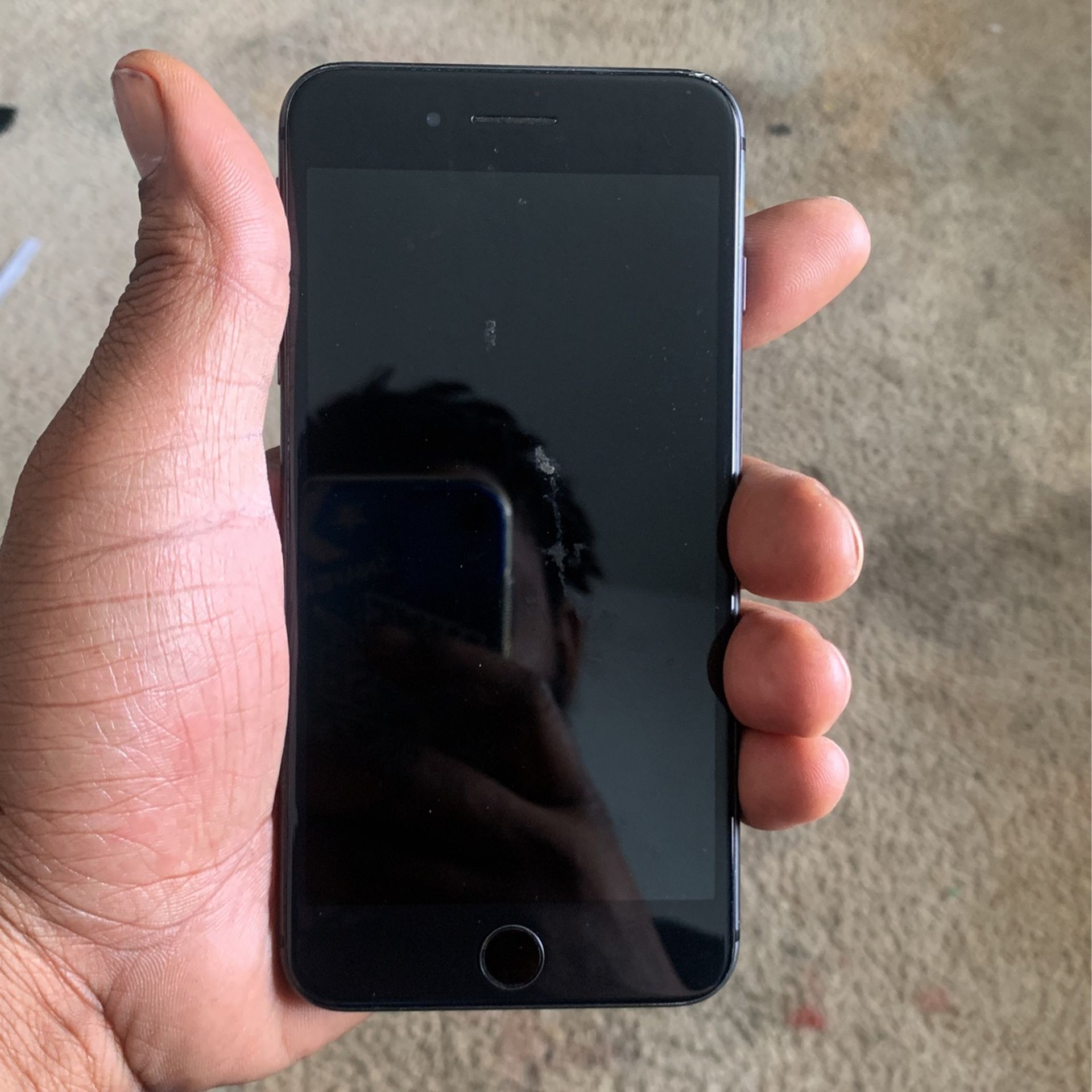 iPhone 8 Plus 64gb 