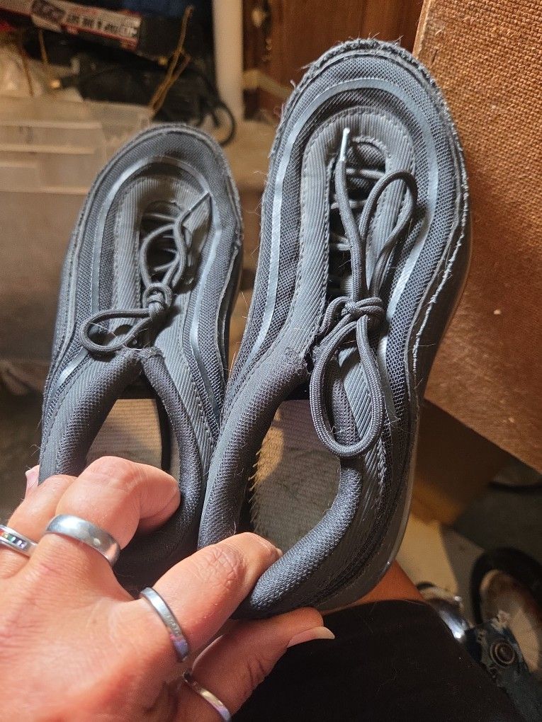 Women's Slip Resistant 