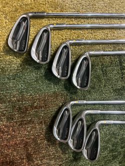 Ping G25 golf cubs set