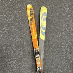Skis 🎿  Solomon Scream 10 Pilot Hot + Bindings