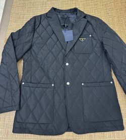 TOP END QUALITY MEDIUM SIZE JACKET.