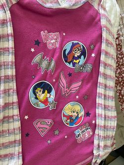DC Super Hero Girls Hooded Long Sleeve Shirt Pink Size 7/8 Medium Wonder Woman Batgirl Supergirl