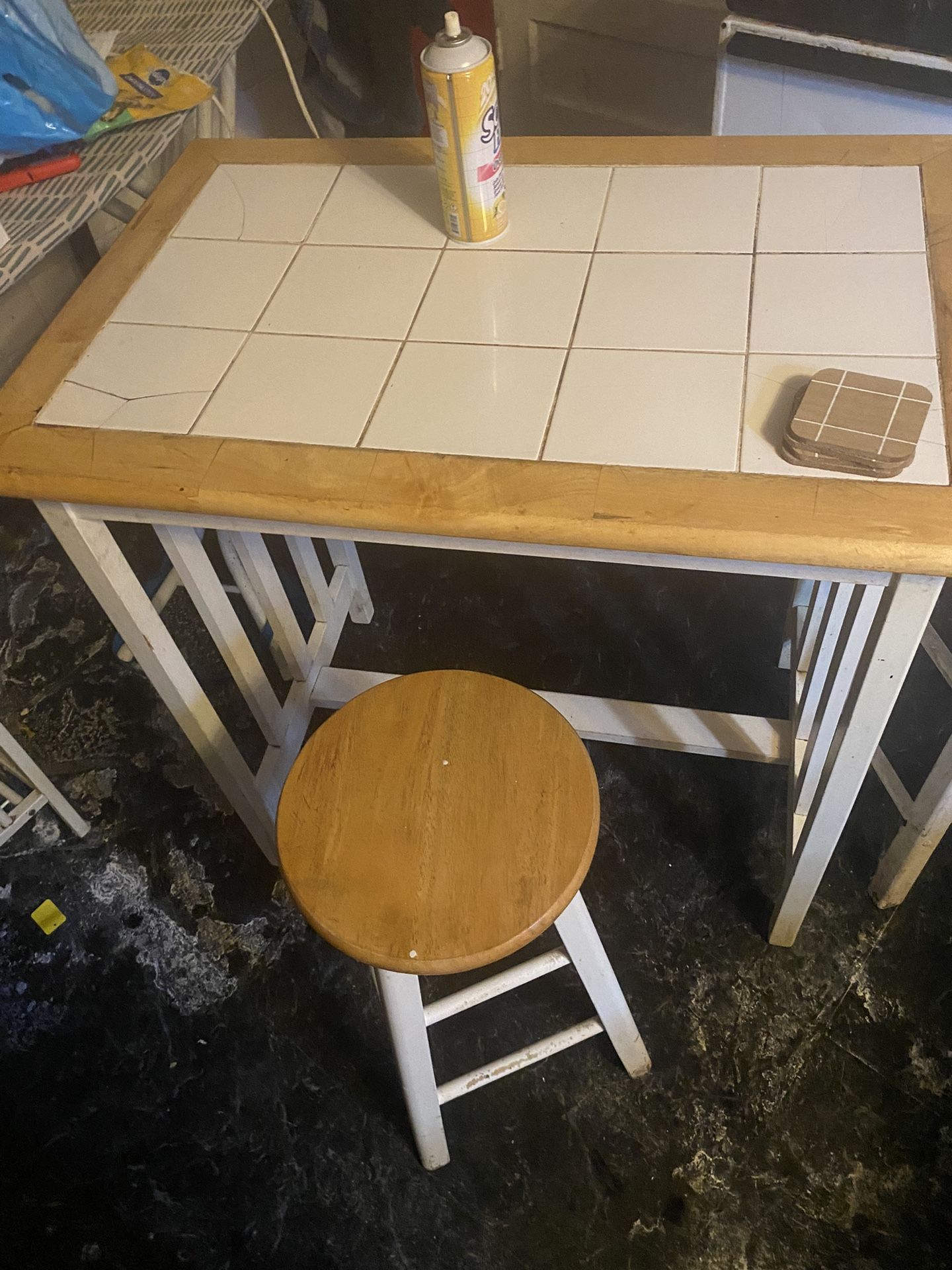 White And Pecan Wood, Ceramic Breakfast Bar Two Stools