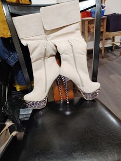 Kush Koutorah Knee High Boots 