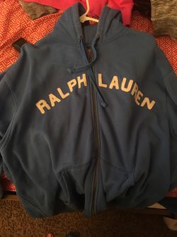 Hooded sweater