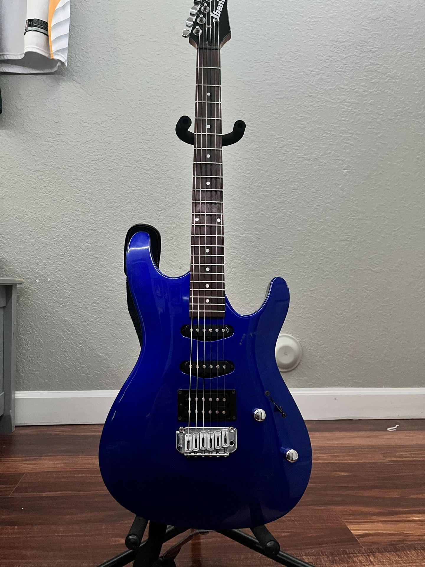 Ibanez GIO Electric Guitar