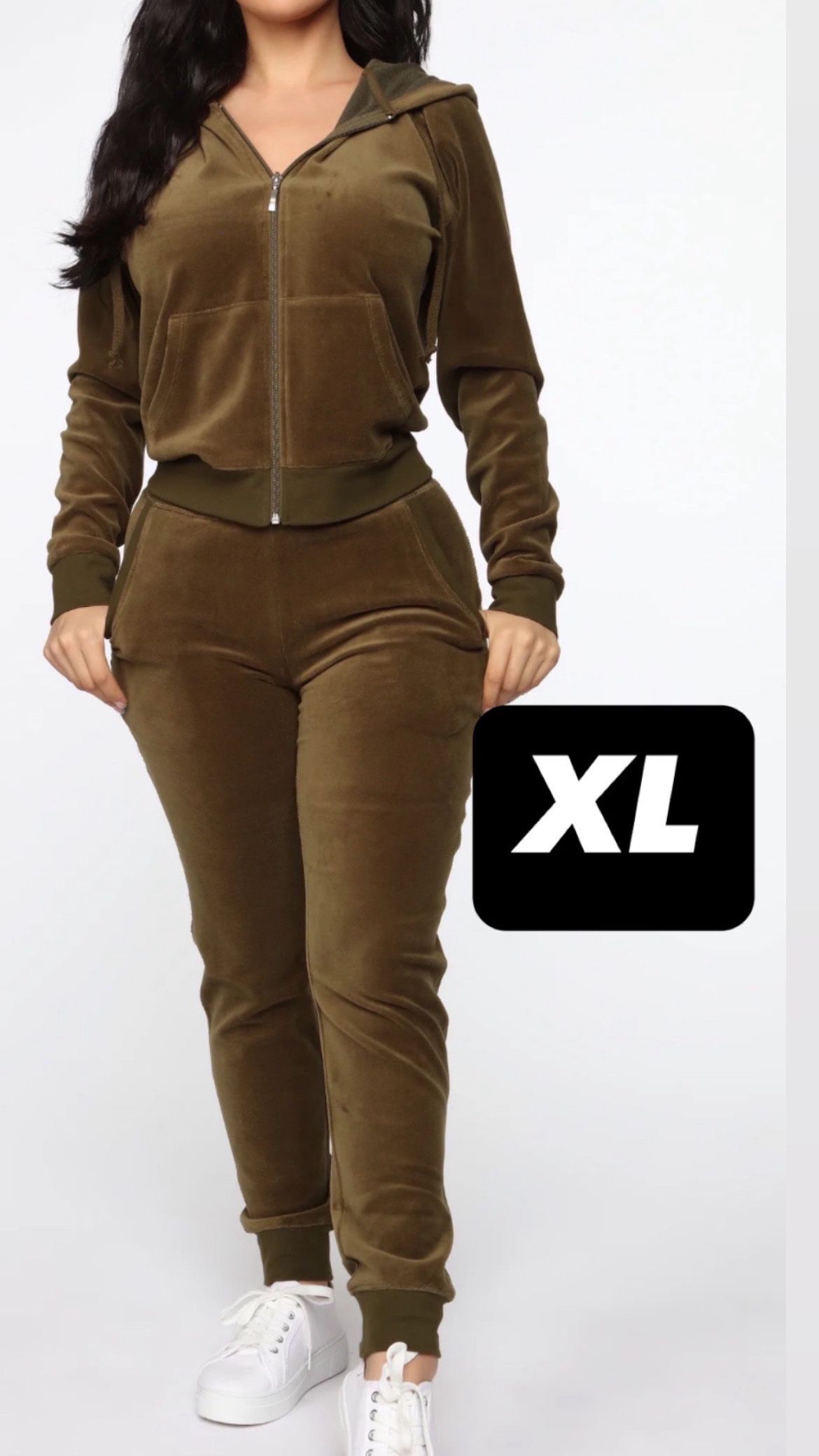 Velour Jogger Sets !!! SALE π₯π₯π€©