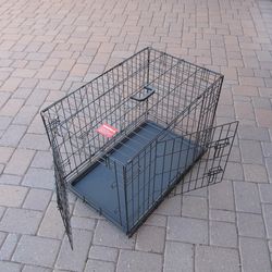 Wire Dog Crate Kennel  Medium / Large