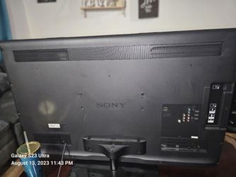Sony Bravia KDL-46EX523 46 inches for Sale in Spring, TX - OfferUp