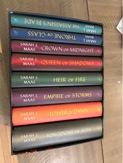 Throne of Glass series