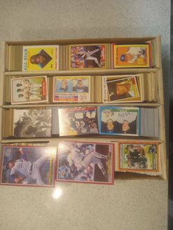 3,200 approx baseball & football cards  commons / semi stars/ rookies from 80s & 90s