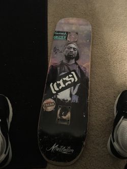 Tupac skateboard deck