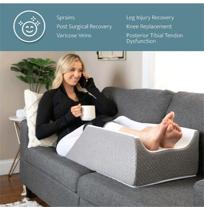 Kölbs Double Leg Support pillow for post-surgery recovery, improving circulation, and relieving discomfort from conditions like back pain, knee pain.