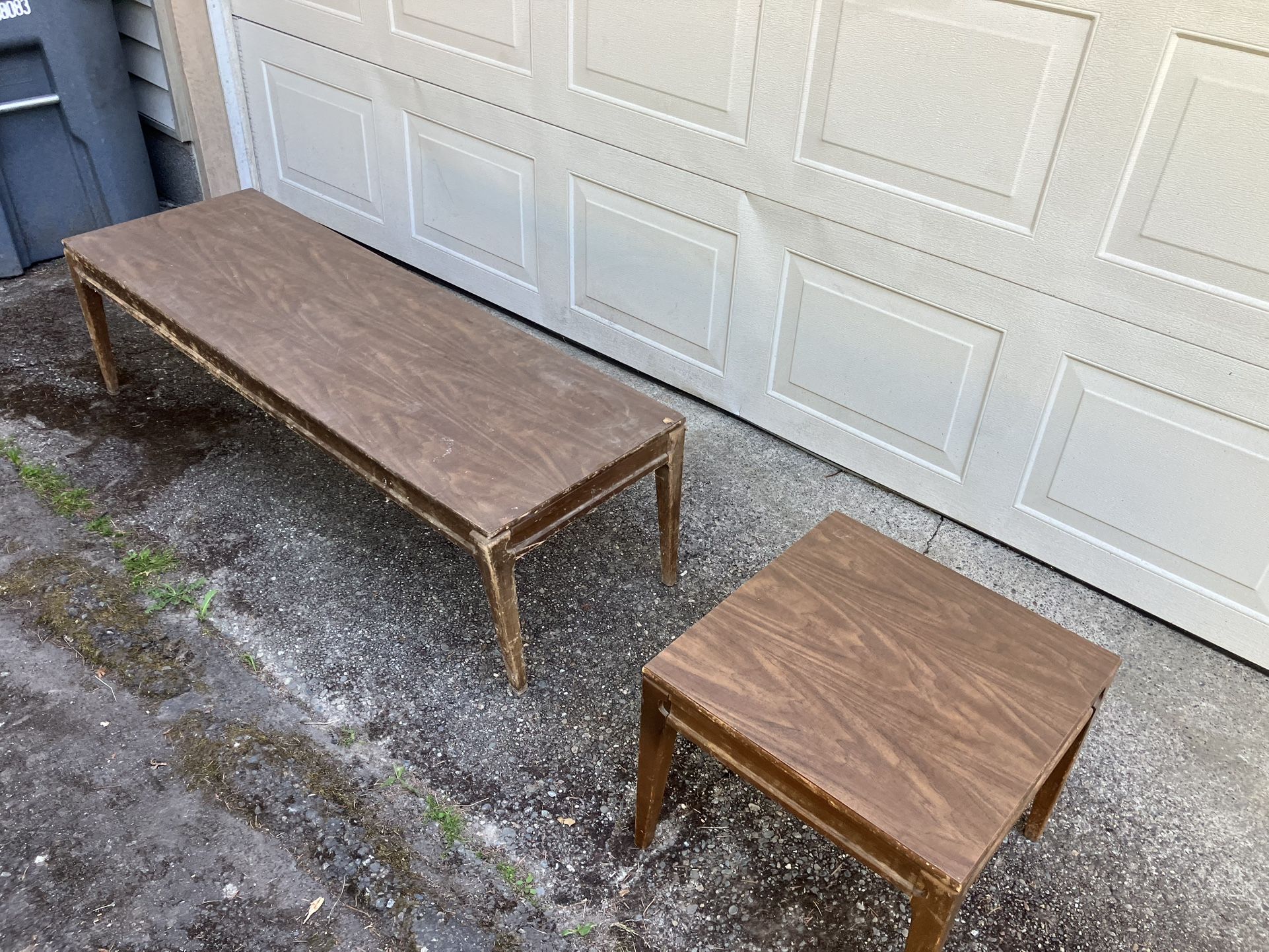 FREE- Matching coffee table and side table