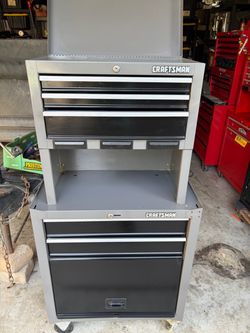 Craftsman 5-Drawer Tool Center Combo with Riser