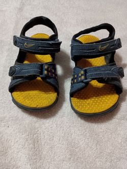 Kid's Nike ACG Hiking Sandals