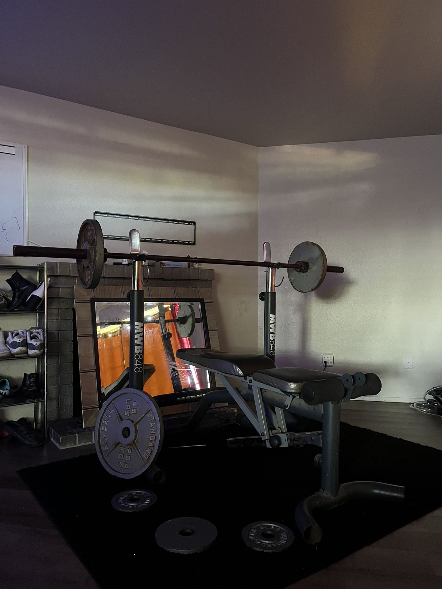 Weight Bench