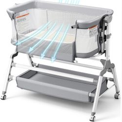 3 in 1 Baby Bassinet Bedside Sleeper, Adjustable Bedside Bassinet for Baby, Womb-Like Rocking Bassinet with Wheels