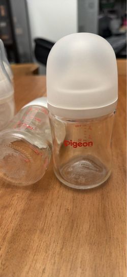 Glass / plastic bottles