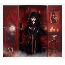 Monster High Elvira Skullector Nib Doll
