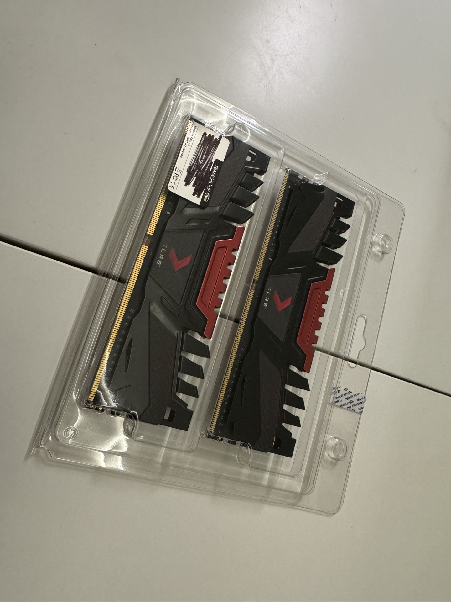 PNY XLR8 2x16gb RAM Sticks