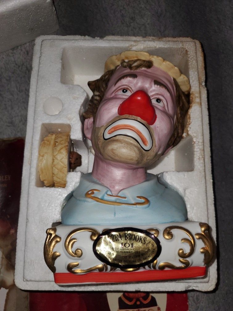 Vintage Ezra Brooks Porcelain ceramic clown collector's series liquor bottle