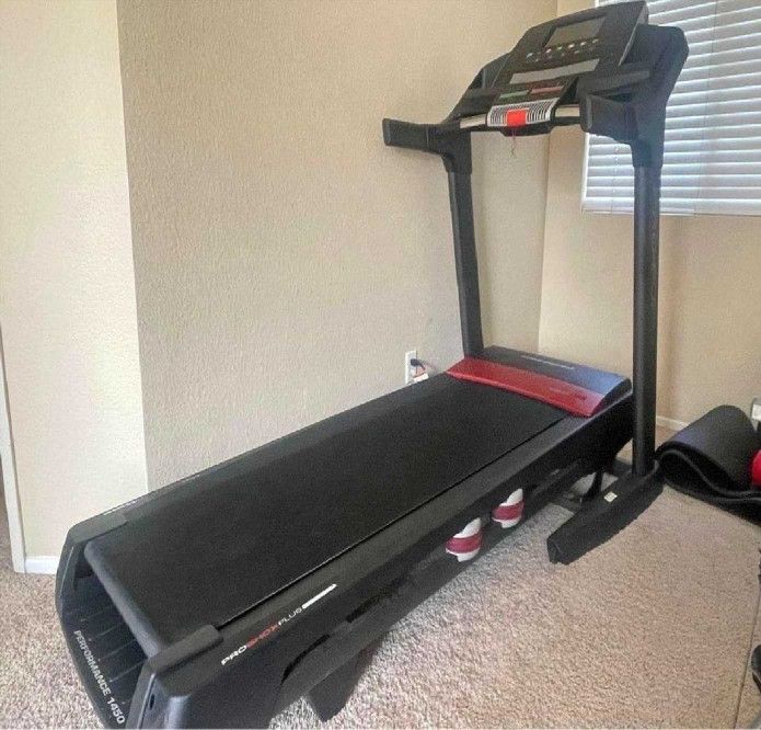 Elite Treadmill - Strengthen Your Fitness Plan detail yeah