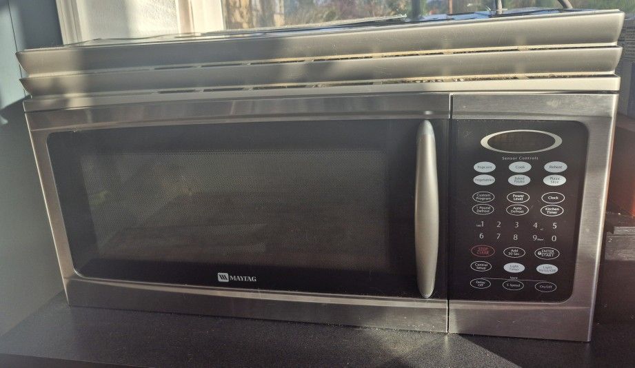 Maytag Microwave