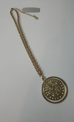 Guess necklace