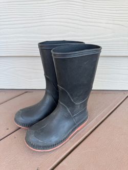 Toddler size 10 rubber boots