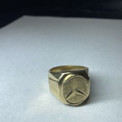 Mercedes Gold Ring