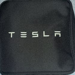 Tesla Mobile Charger Connector  Excellent