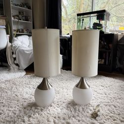 Super cute high-end, modern contemporary room home lamps