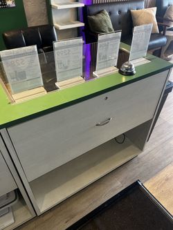5-Piece Lockable Retail Checkout Counter Cash Wrap