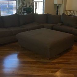 Sectional Couch 