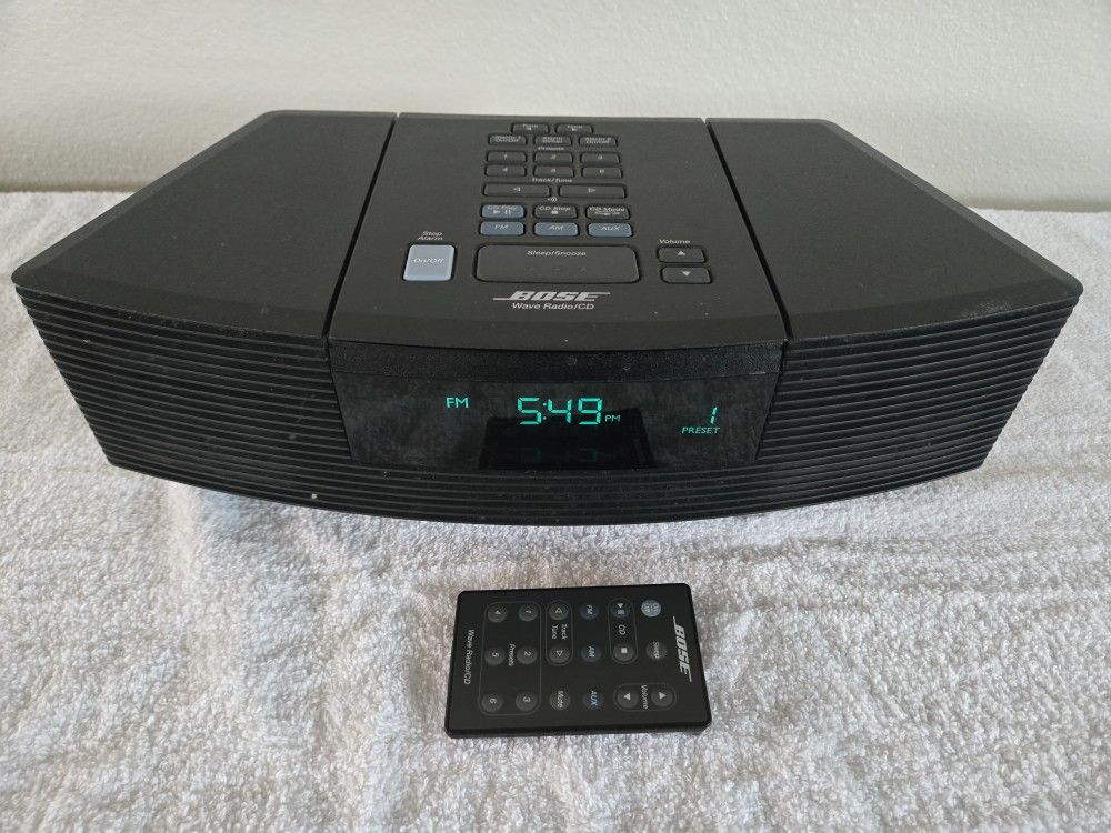 Bose Wave Radio AM/FM CD Player Music System With Remote