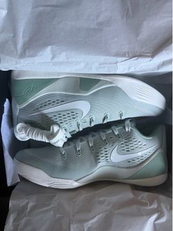 Kobe 9 size 10