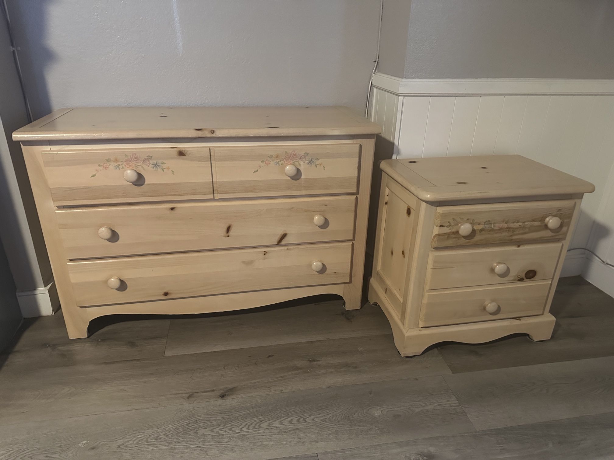 Dresser Set
