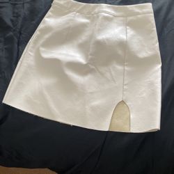 Woman’s skirt