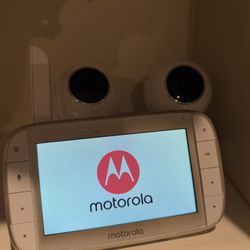 Motorola MBP50BU Baby Monitor With 2 Cameras