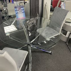 Beautiful Modern Dining Table 