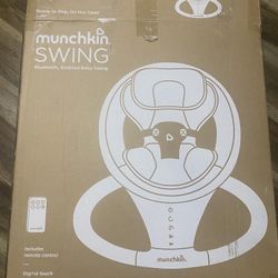 Munchkin Bluetooth Enabled Lightweight Baby Swing with Natural Sway in 5 Ranges of Motion