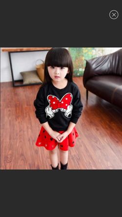 NWT Minnie sweatshirt & skirt 2 pcs set size 4T5T6